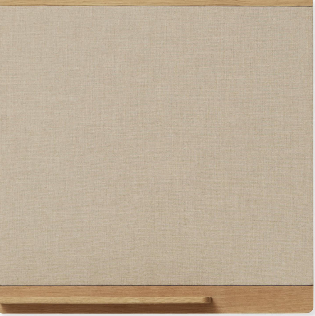 Form & Refine Rim Pinboard 75x75 Cm Solid Oak - Recycled Canvas Shelf