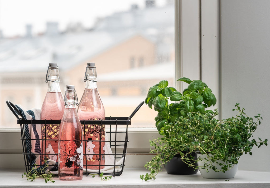 Muurla Moomin Glass Bottle, Berries