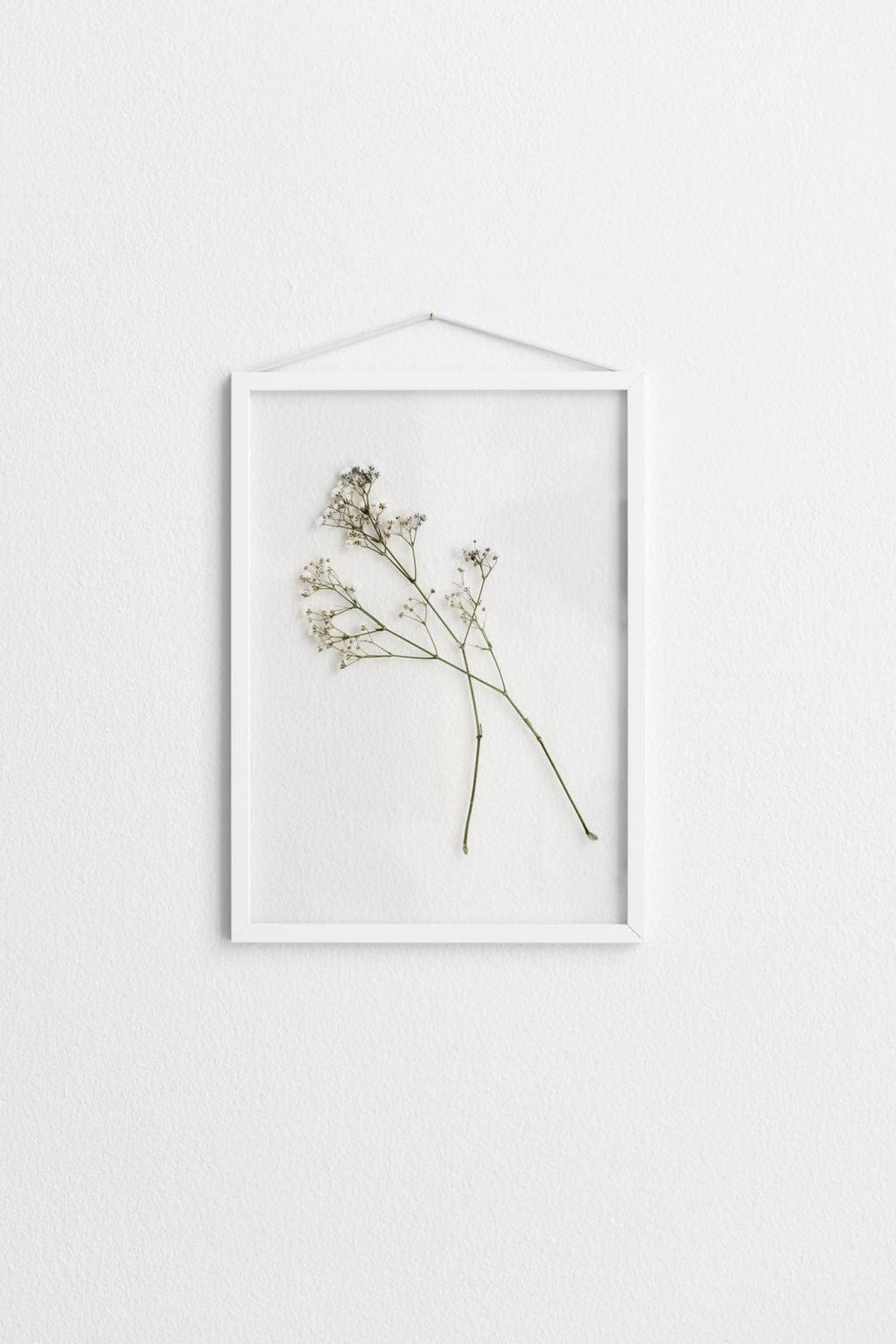 Moebe A4 White Frame: Sleek Aluminum & Acrylic Design, Made in Europe