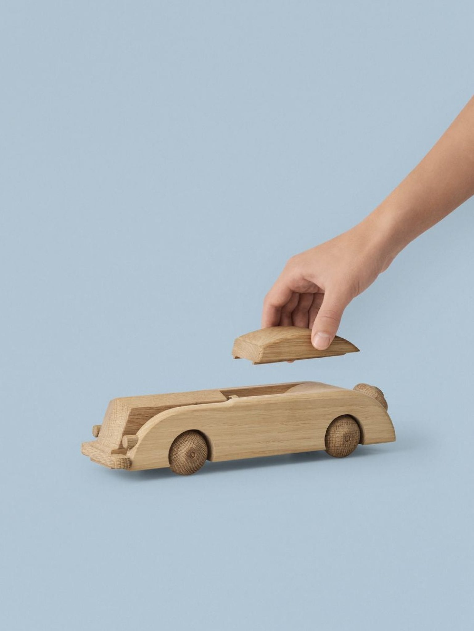 Kay Bojesen Limousine Oak, Large