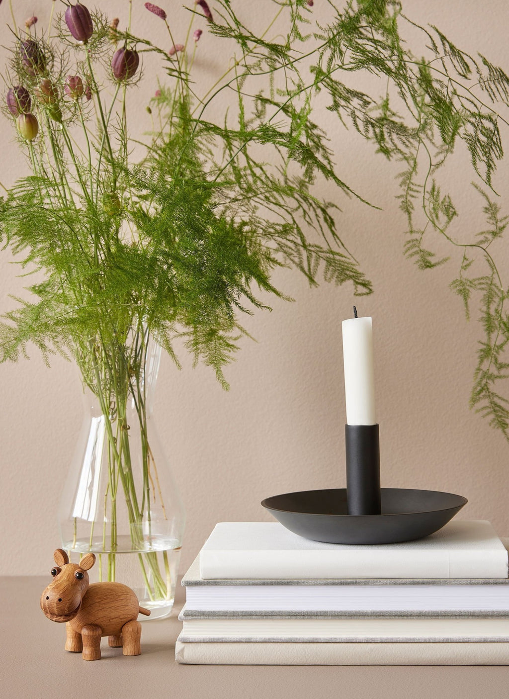 Spring Copenhagen The Water Lily, Black