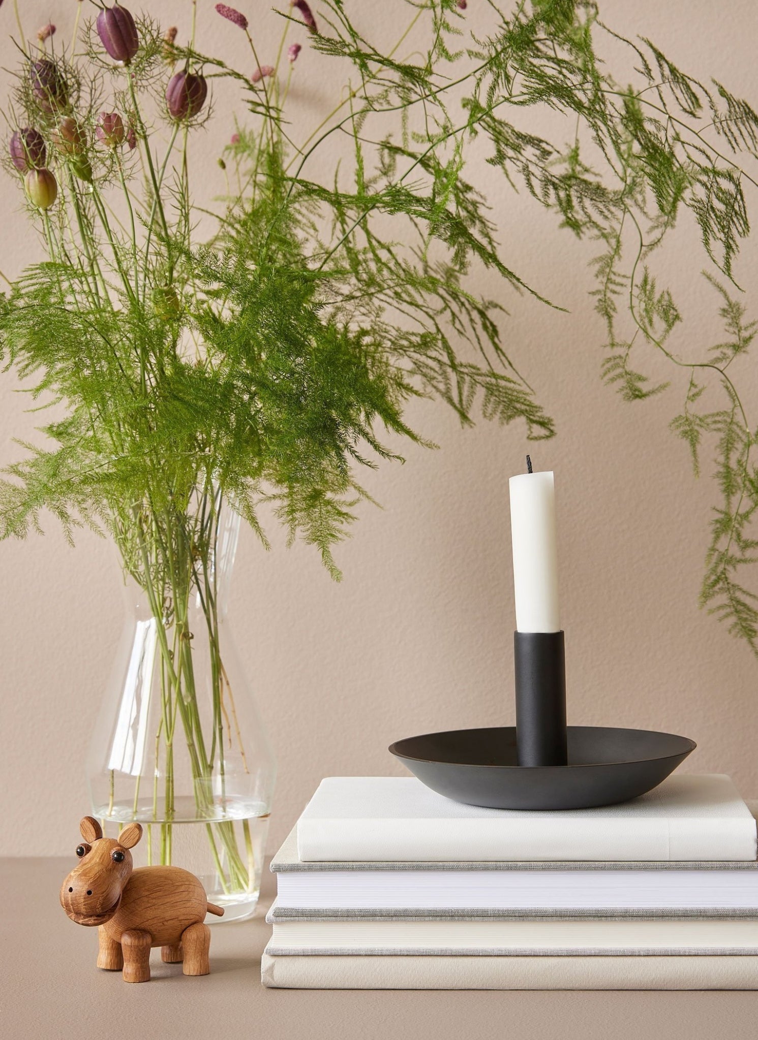 Spring Copenhagen The Water Lily, Black