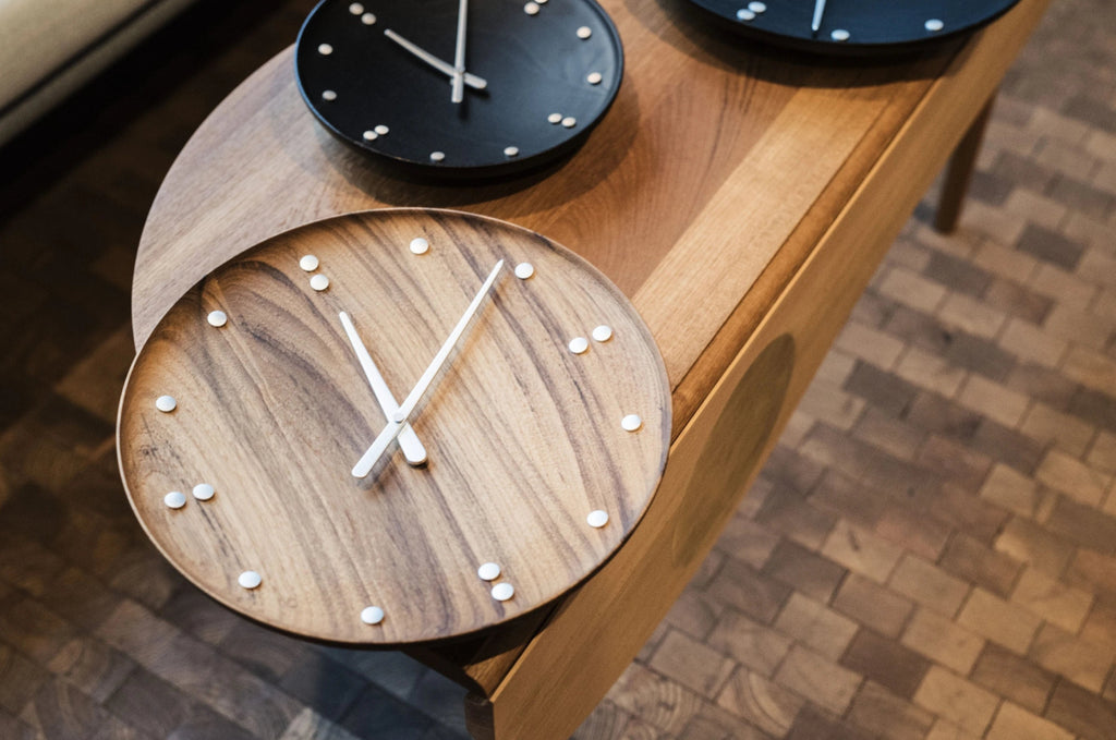 Architectmade Finn Juhl Wall Clock Black Ash, Ø35 cm