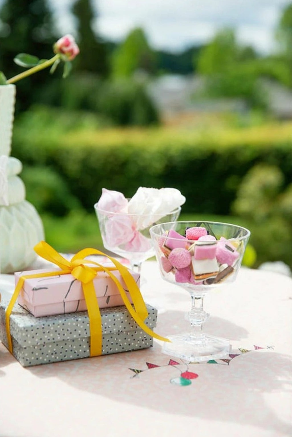 Medusa Copenhagen Glass With Crystal Plastic Base