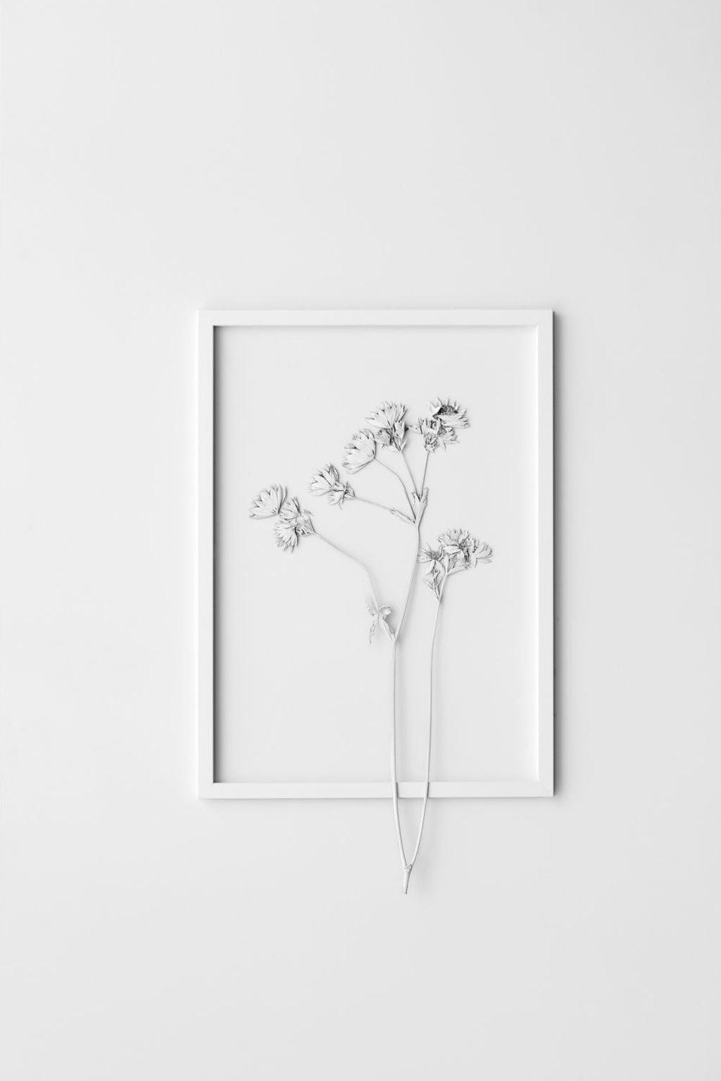 Moebe Frame A3 White - Stylish European Design with Acrylic & Aluminum