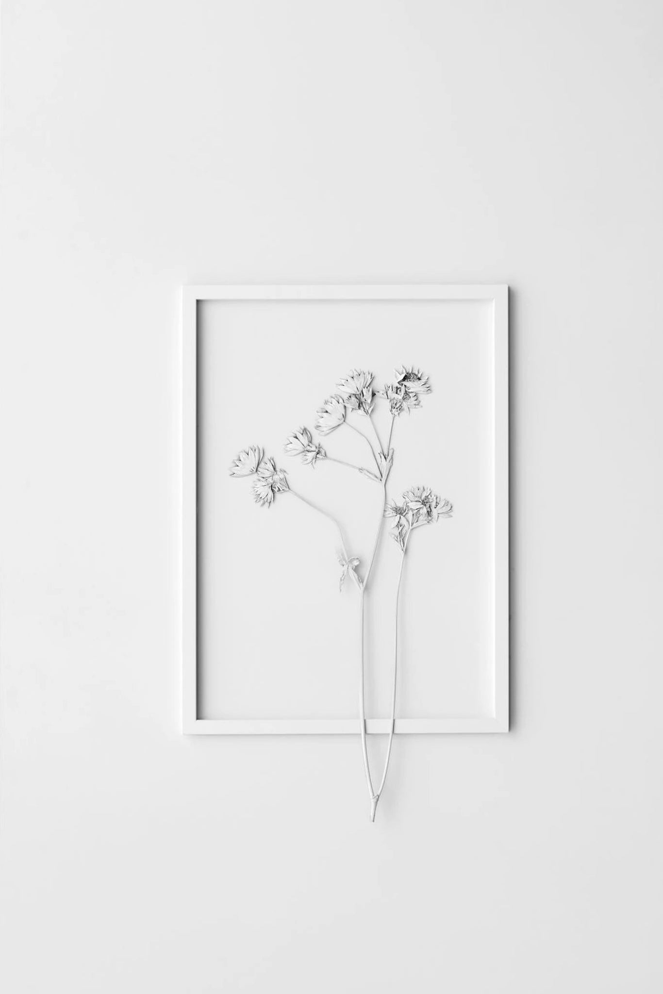 Moebe Frame A3 White - Stylish European Design with Acrylic & Aluminum