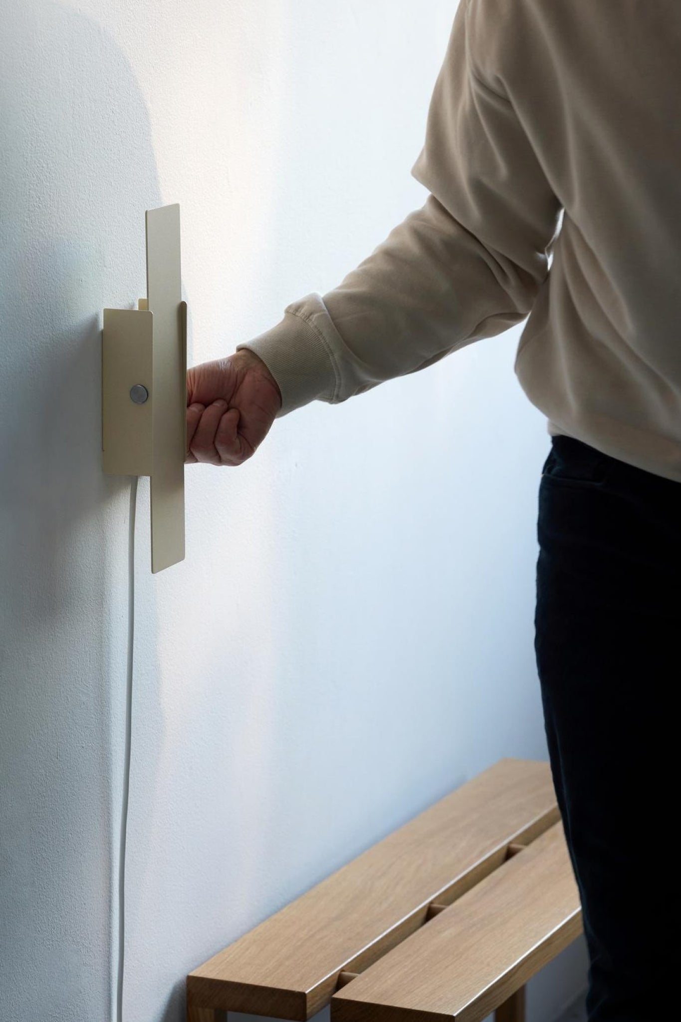 MOEBE Pivoting Wall Lamp in Sand: Minimalist Danish Design Lighting