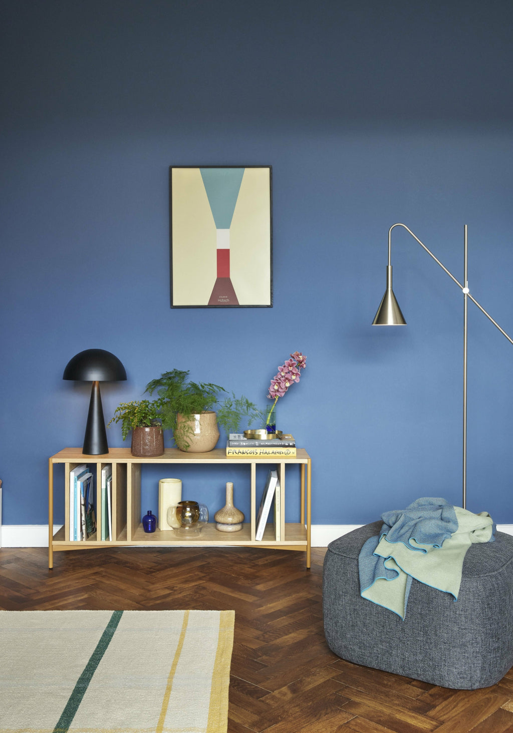 Hübsch Curve Vase Ceramic Sand