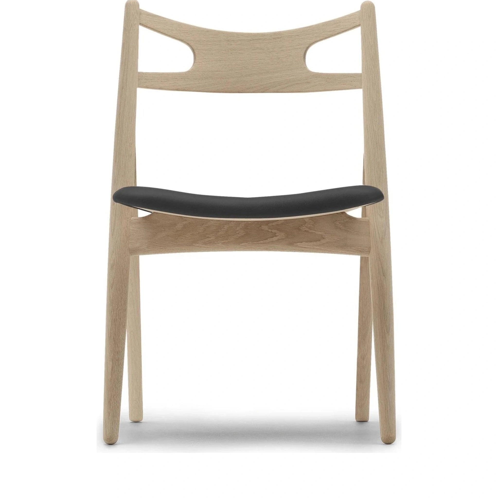 Carl Hansen CH29P Chair White Oil Oak/Black Leather