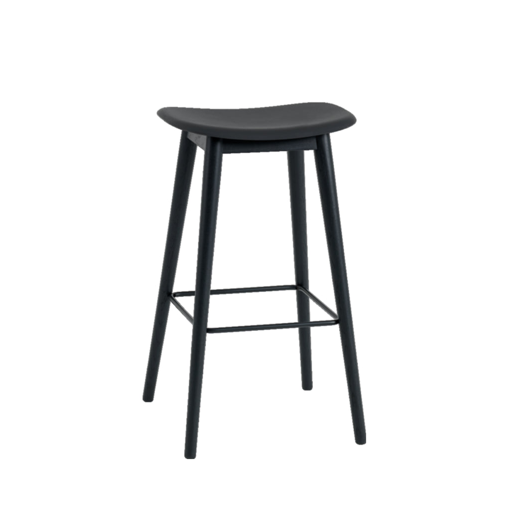 Muuto Fiber Bar Chair Wood Base Black/Black Plastic Seat