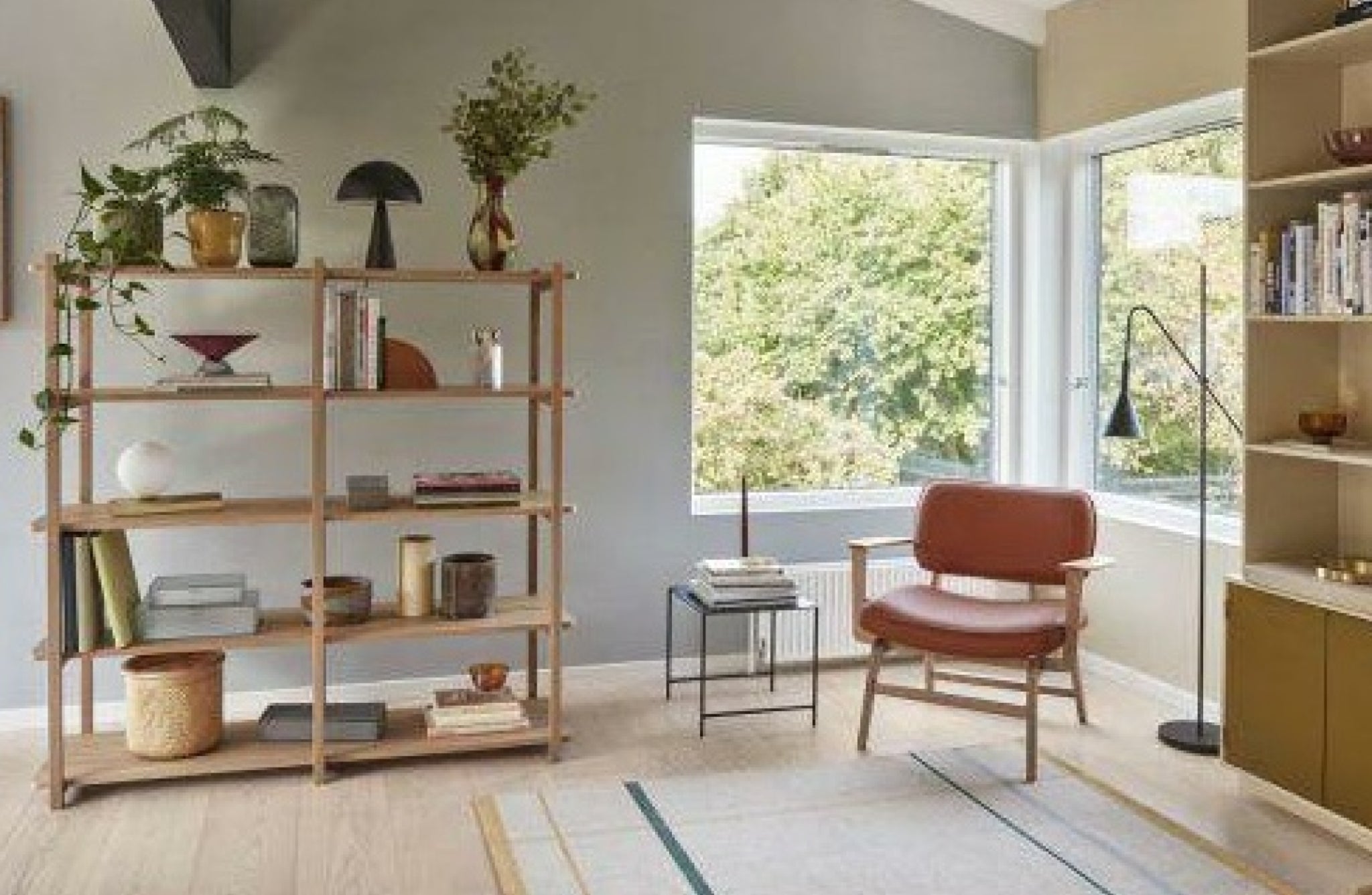 Hübsch Haze Lounge Chair Microfiber/Oak Fsc Oeko Tex Natural/Brow