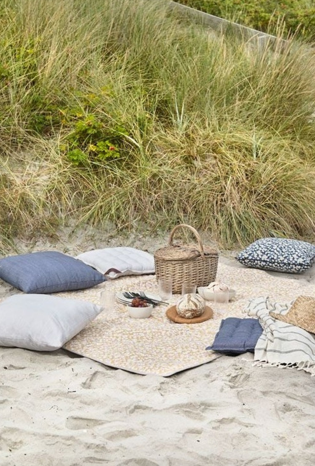 Södahl Bellis Seat Cushion, Indigo/Camel