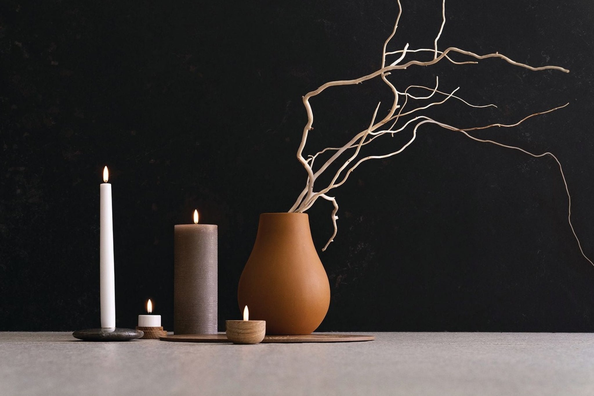 Uyuni Lighting Chamber Candle Holder ø 11,6 Cm, Black/Gold