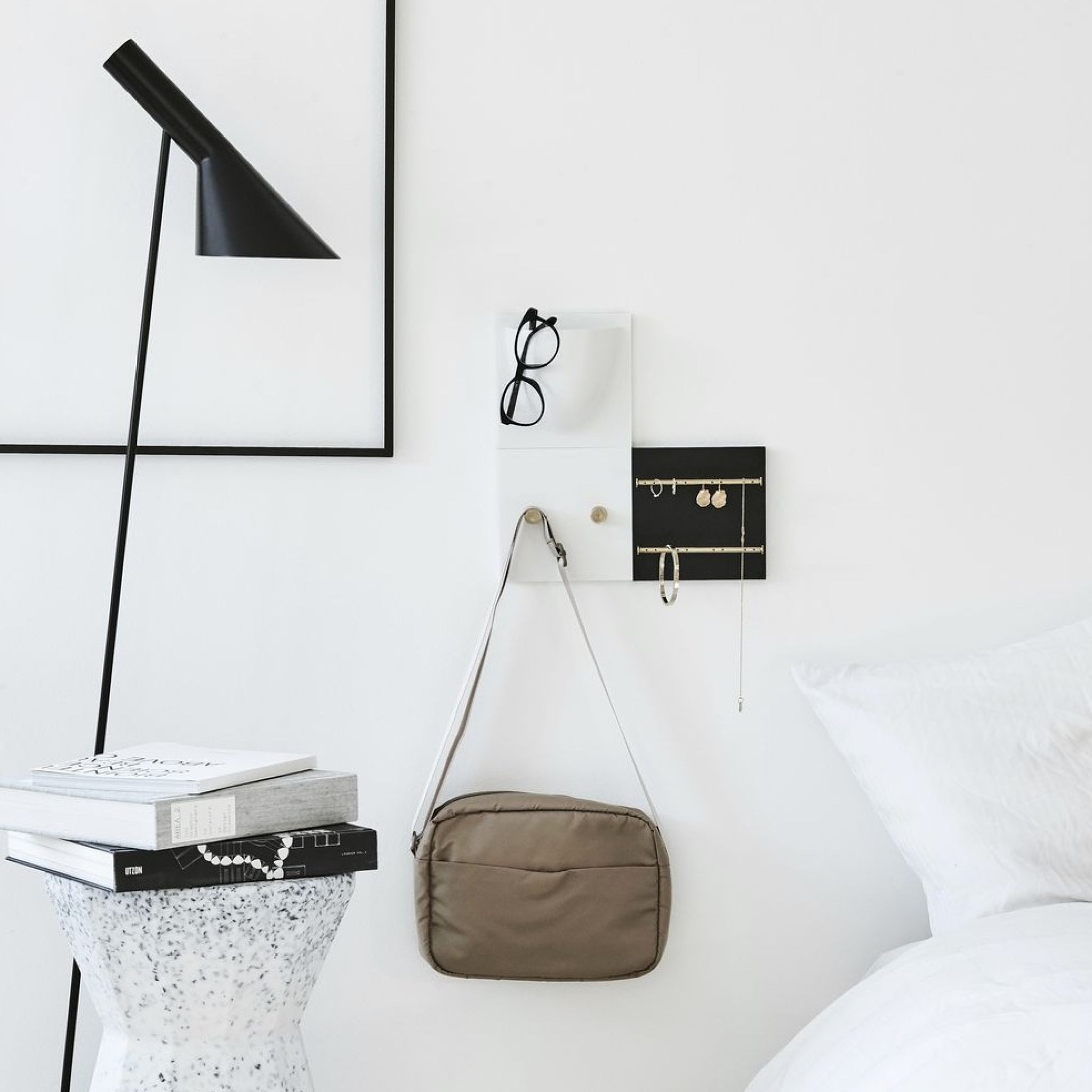 Verti Copenhagen Verti Jewelry, Black / Golden