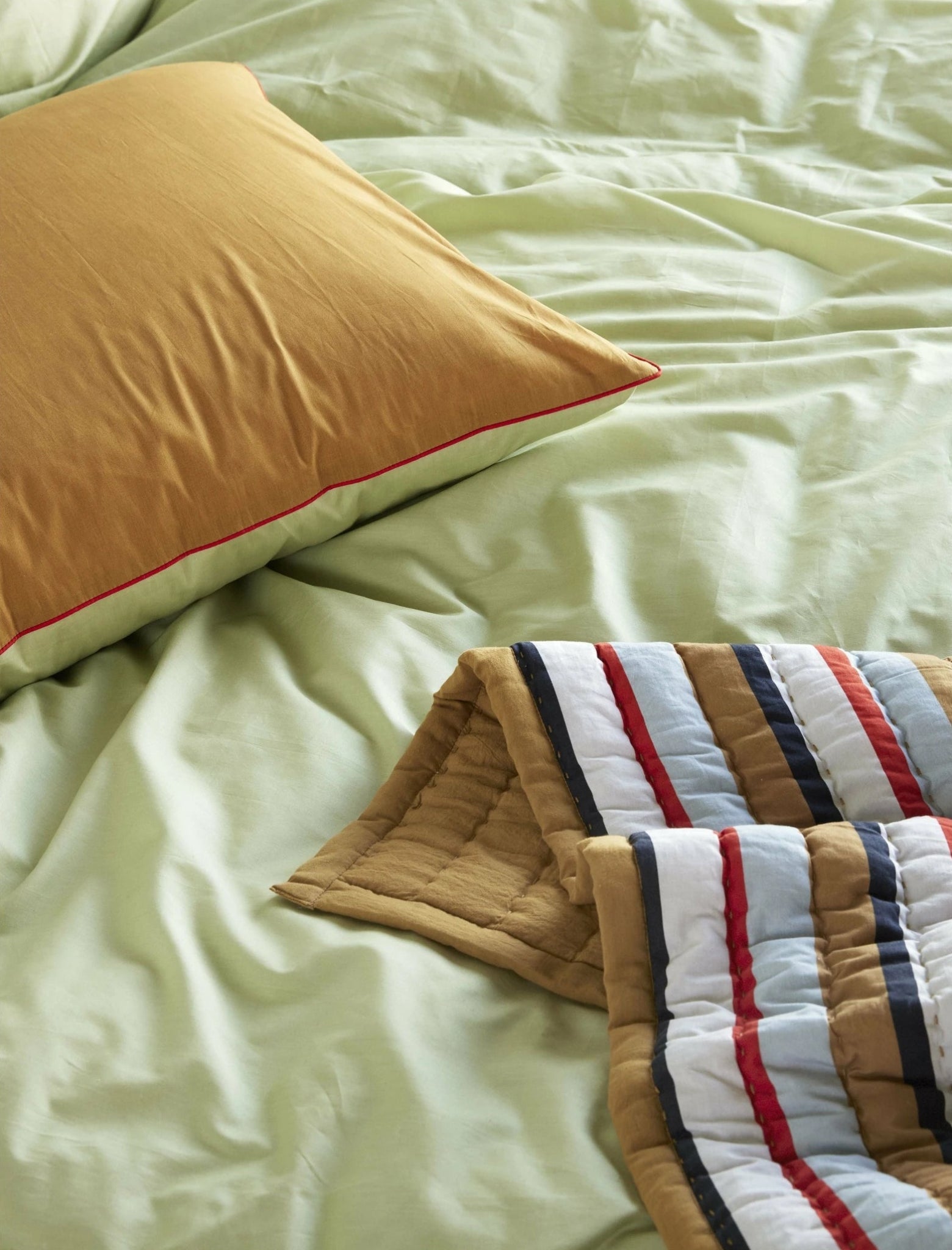 Hübsch Aki Bed Linen 60/200, Orange/Green