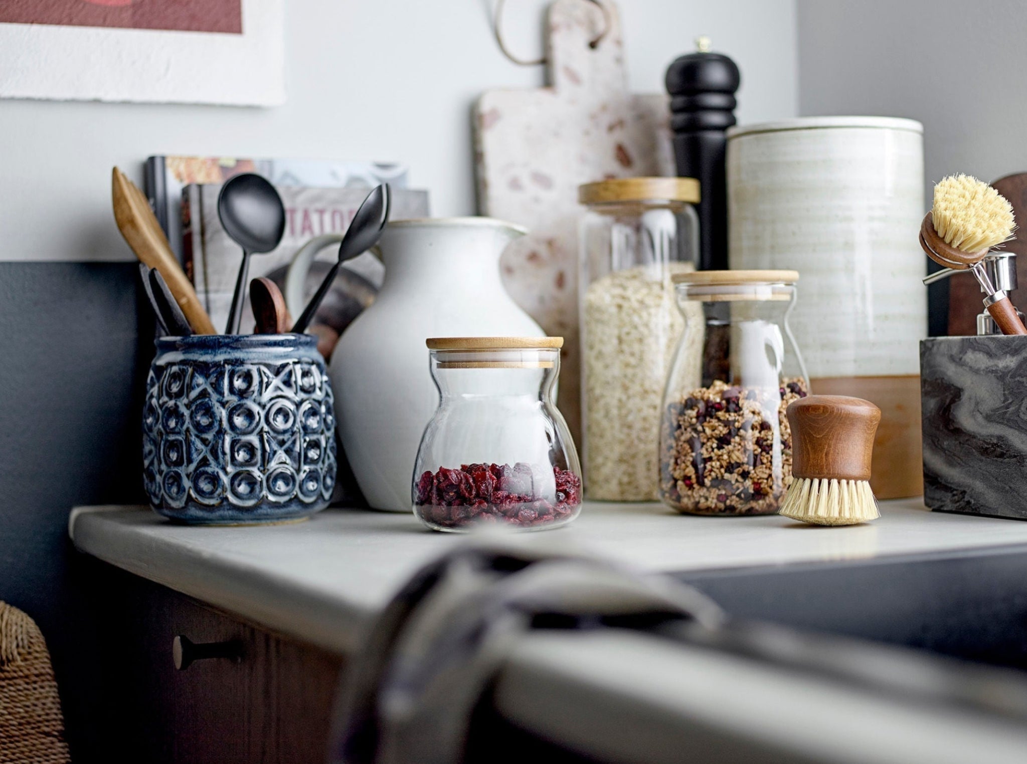 Bloomingville Okan Jar w/Lid, Brown, Stoneware