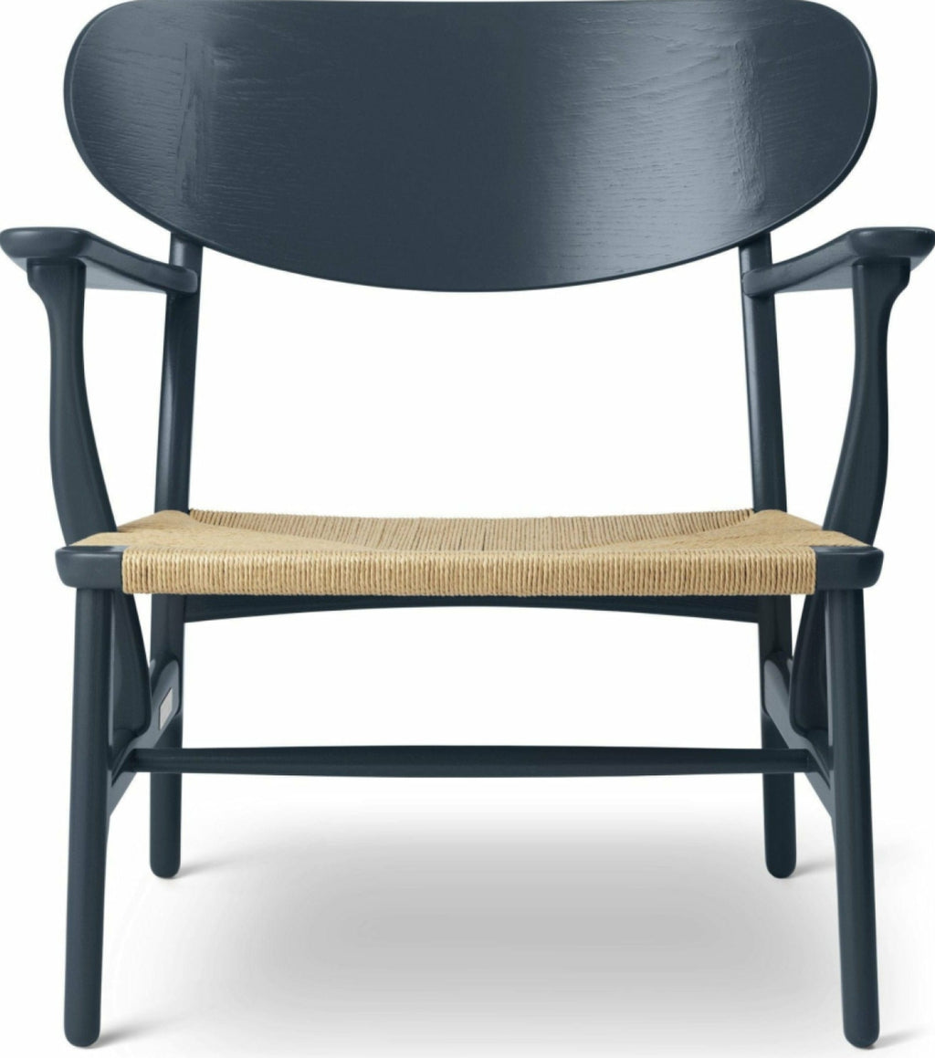 Carl Hansen CH22 Lounge Chair Oak, North Sea Blue/Natural Cord