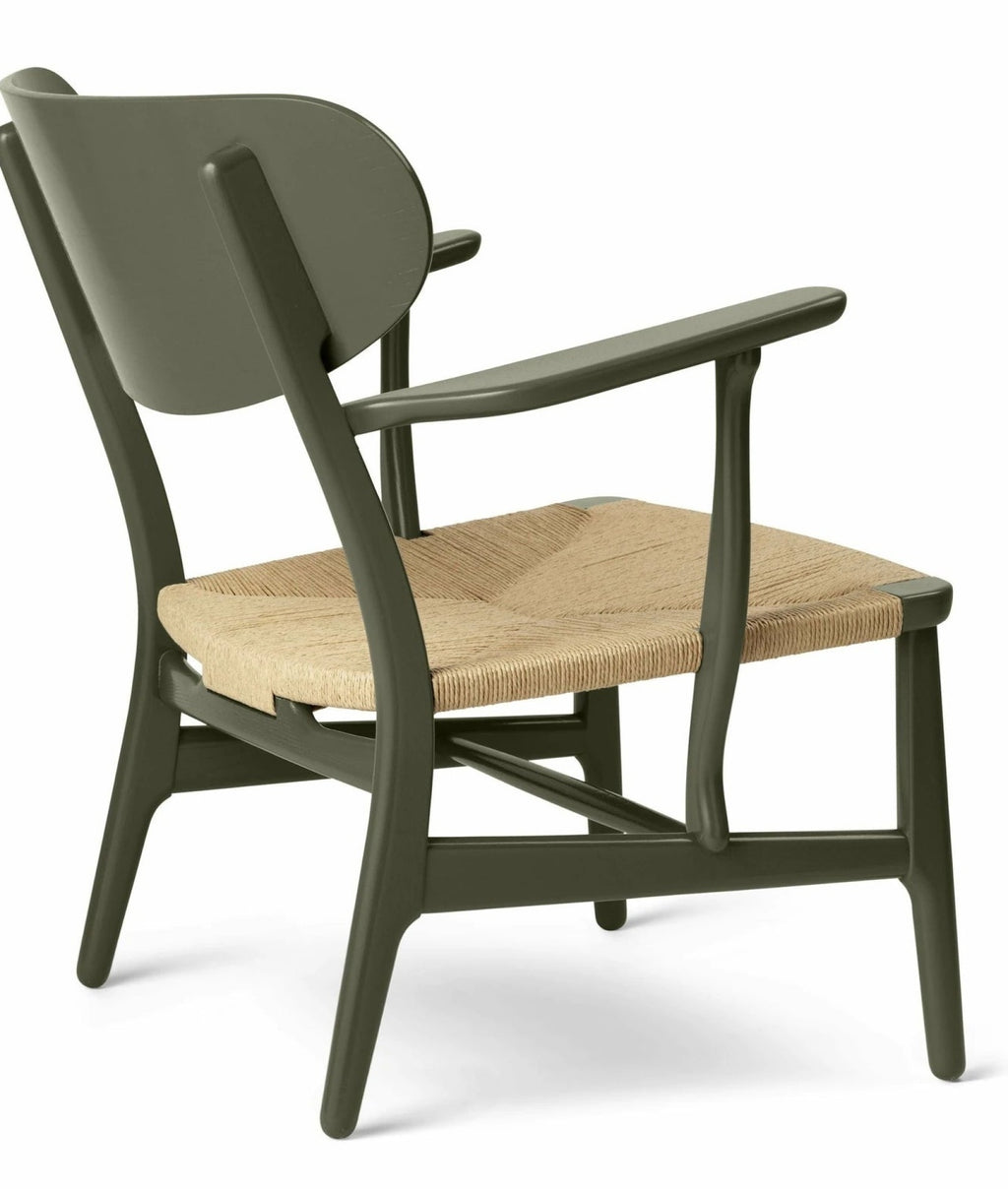 Carl Hansen CH22 Lounge Chair Oak, Seaweed Green/Natural Cord