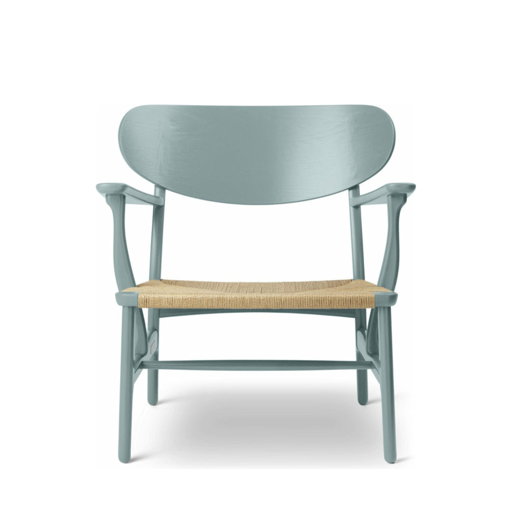 Carl Hansen CH22 Lounge Chair Oak, Pewter Blue/Natural Wicker
