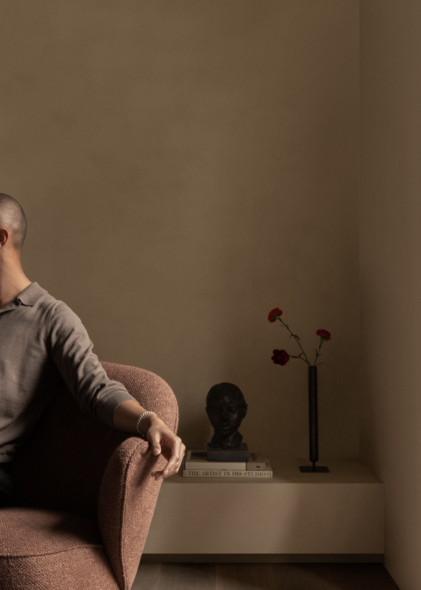 Audo Copenhagen Ingeborg Armchair Buttons Vegetal, Sacho Zero 1/Smoked Oak