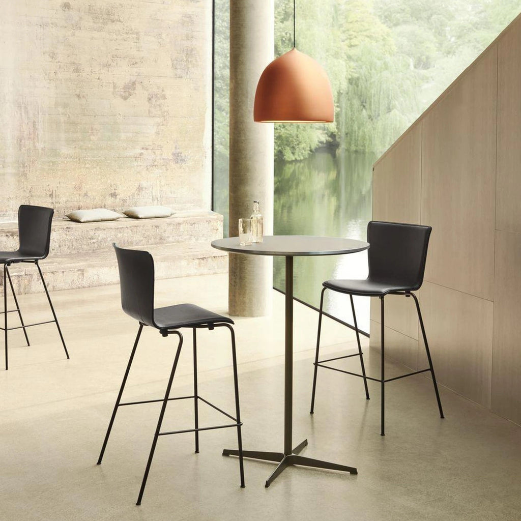 Fritz Hansen Vico Duo™ Vm116 Chair Walnut, Black/Walnut