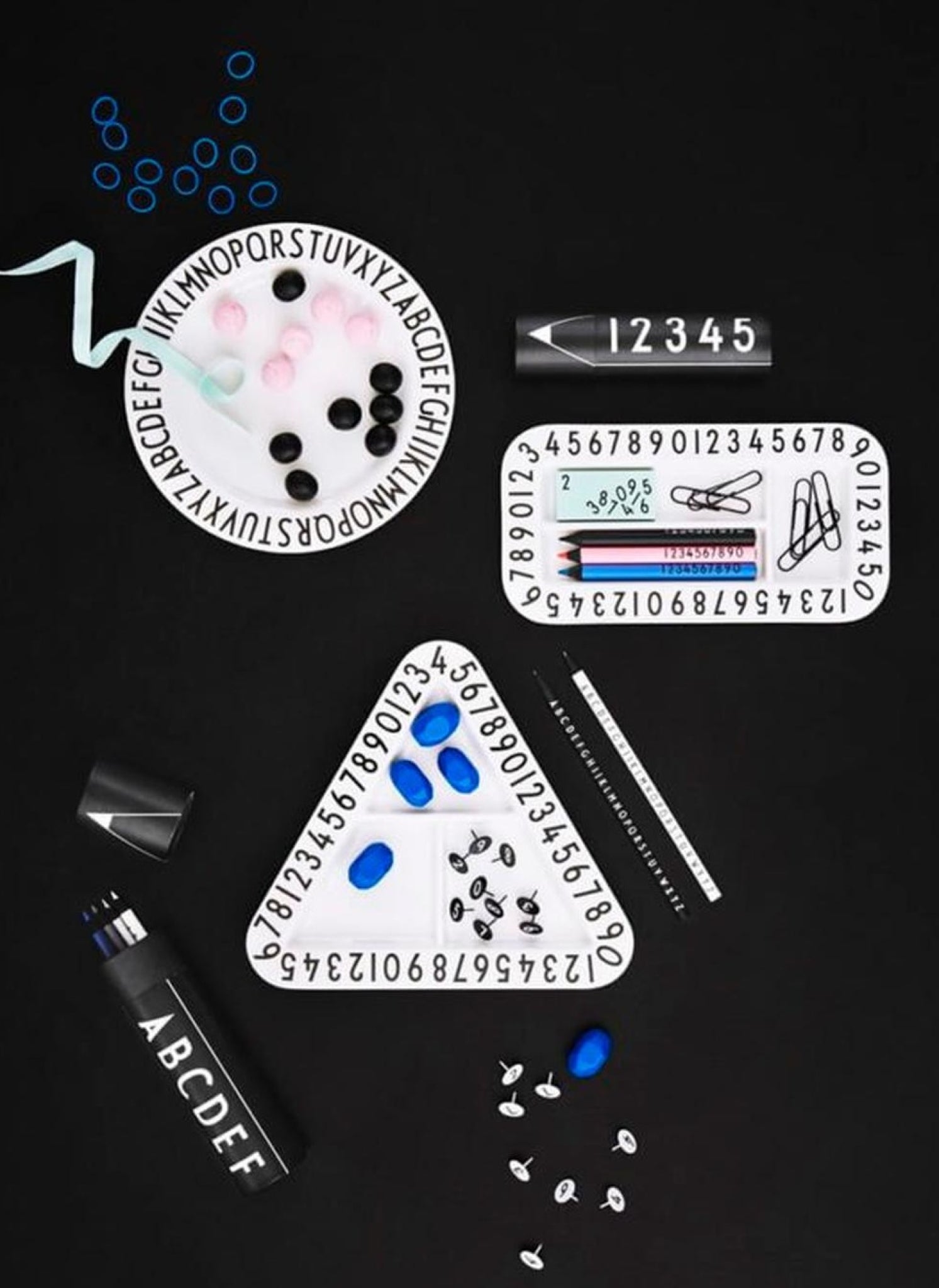 Design Letters Eat & Learn Plate in Gift Box, Nude/White