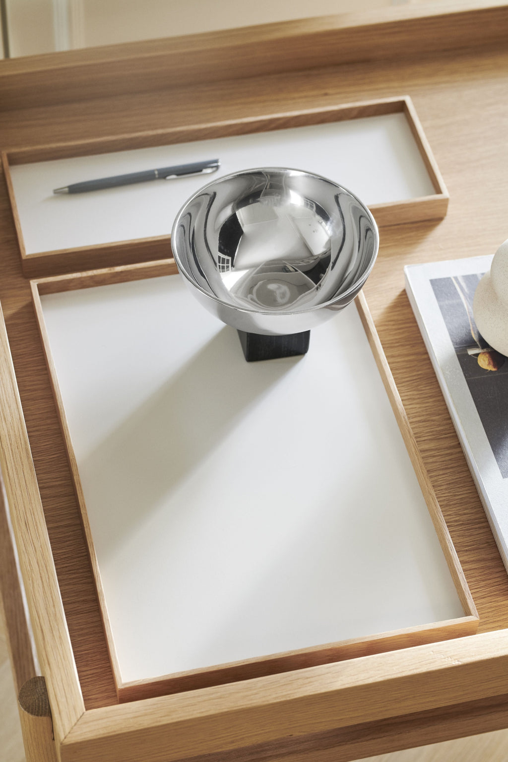 Gejst Frame Large Oak/beige Decorative Tray For Display — Ash & Aluminium