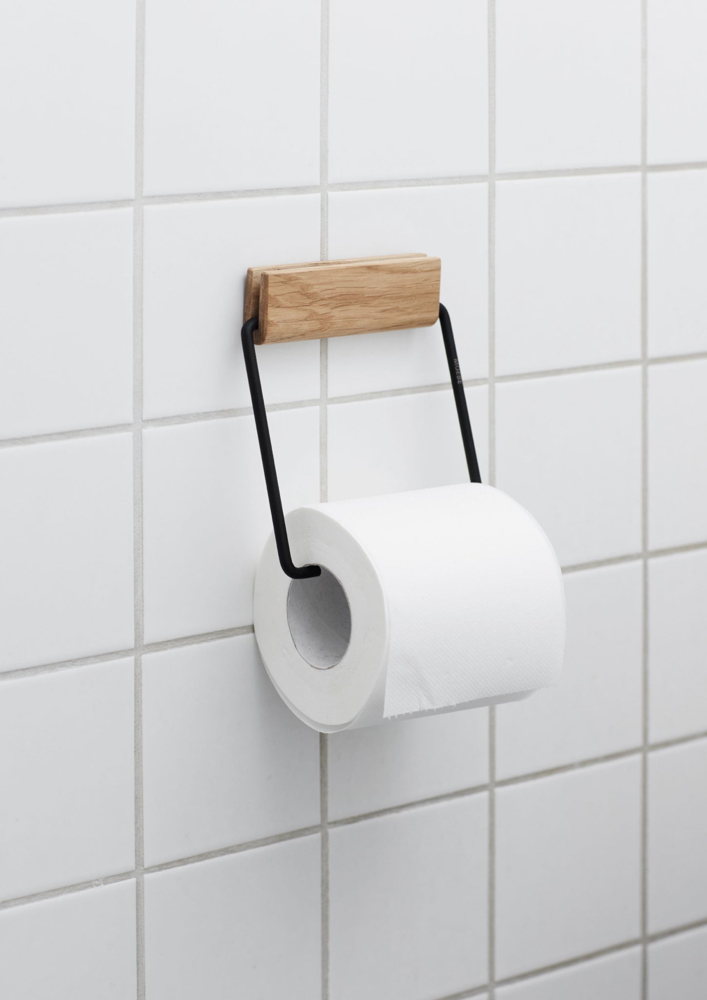 Stylish Moebe Oak & Black Toilet Paper Holder - Durable & Water-Resistant