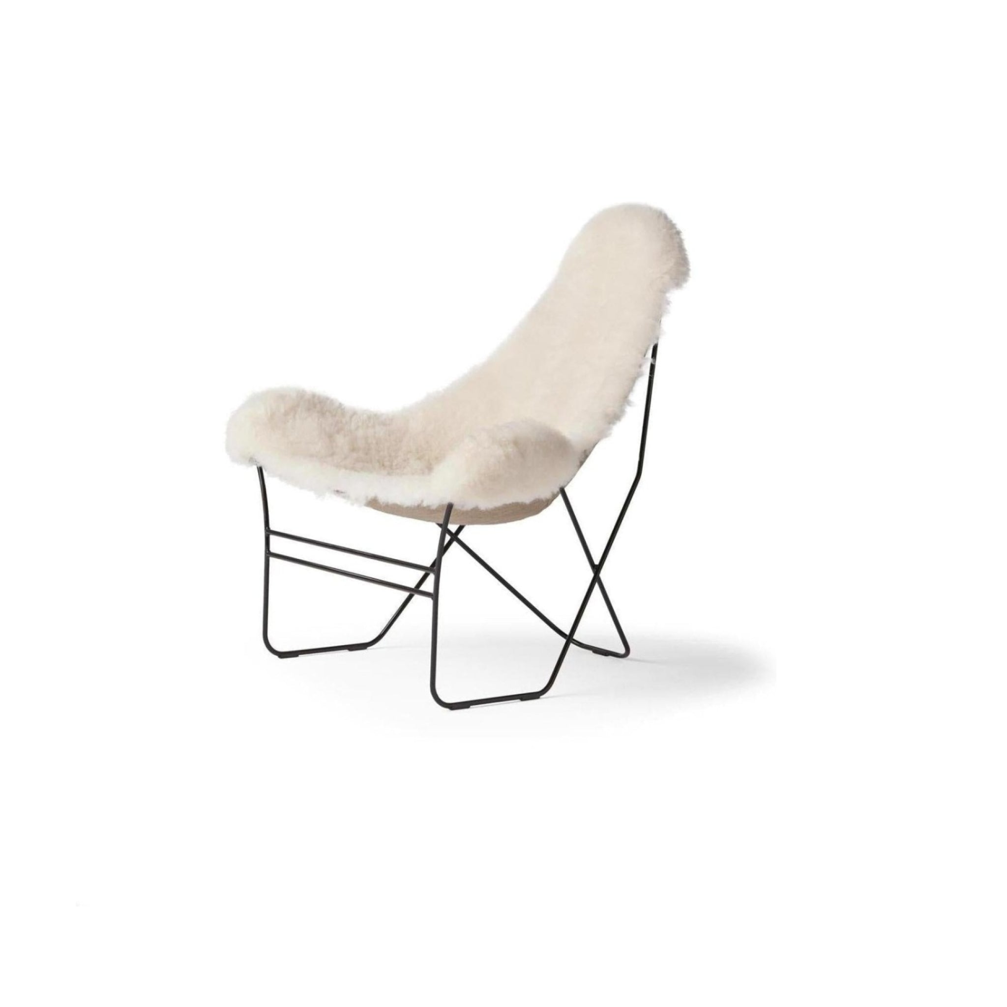 Cuero Valhalla Iceland Chair, Shorn White/Black Frame
