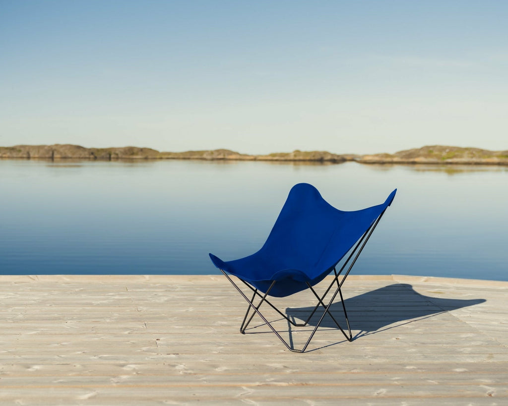 Cuero Sunshine Mariposa Butterfly Chair, Atlantic Blue/Black Galvanized