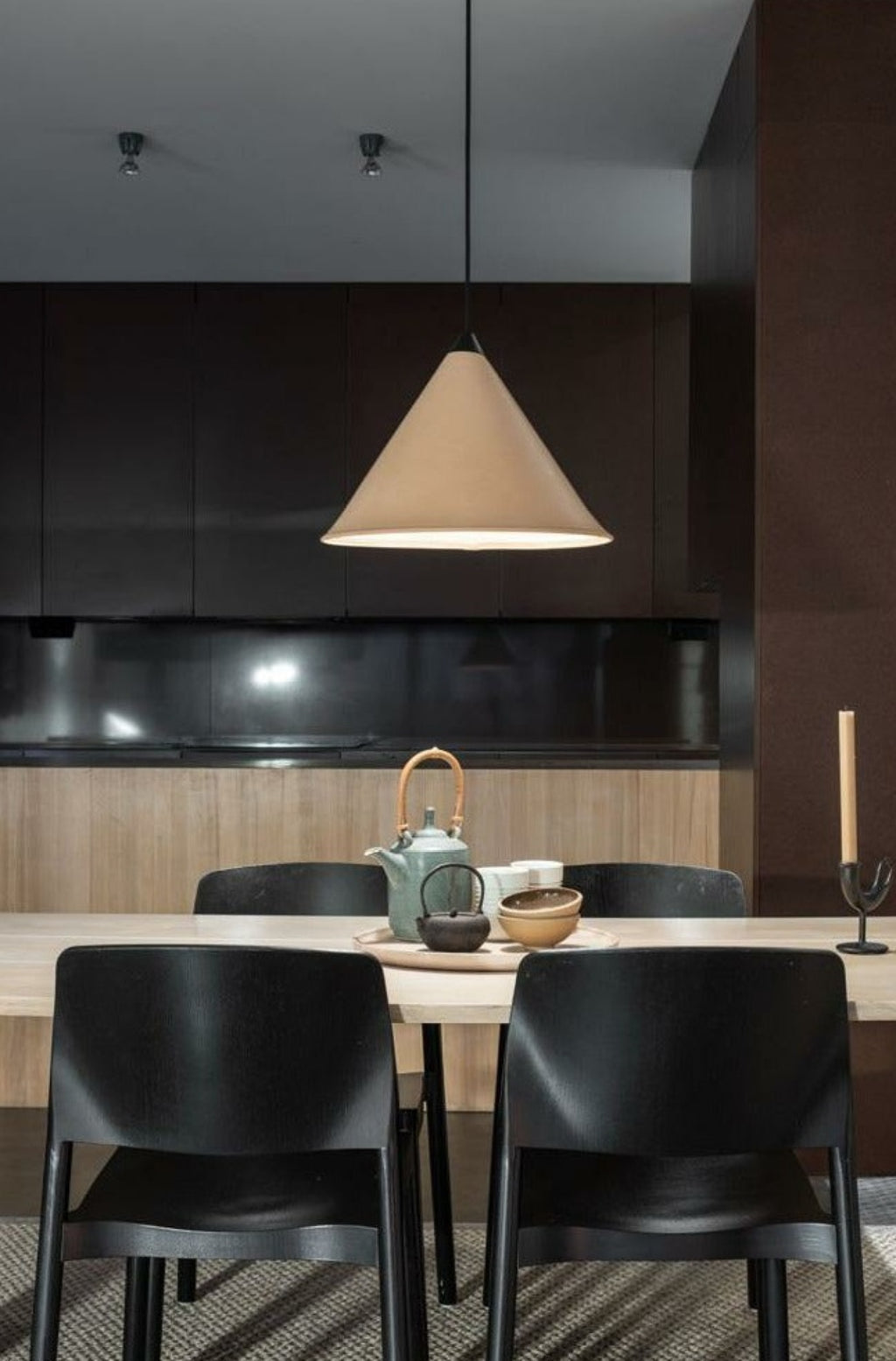 Cuero Namibia Pendant Ø 45 cm, crude nature/black with black cable