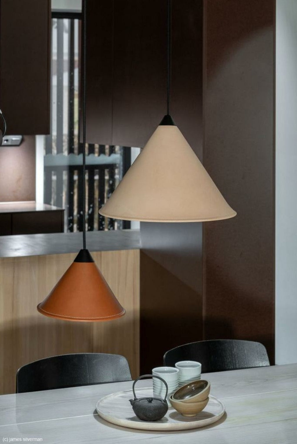 Cuero Namibia Pendant Ø 45 cm, crude nature/black with black cable