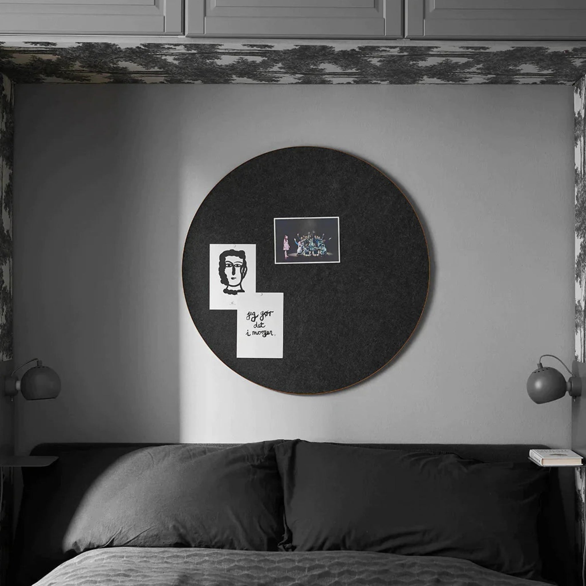 Gejst Retell Pinboard 80 Cm - Black Felt Bulletin Board, Brass Rim