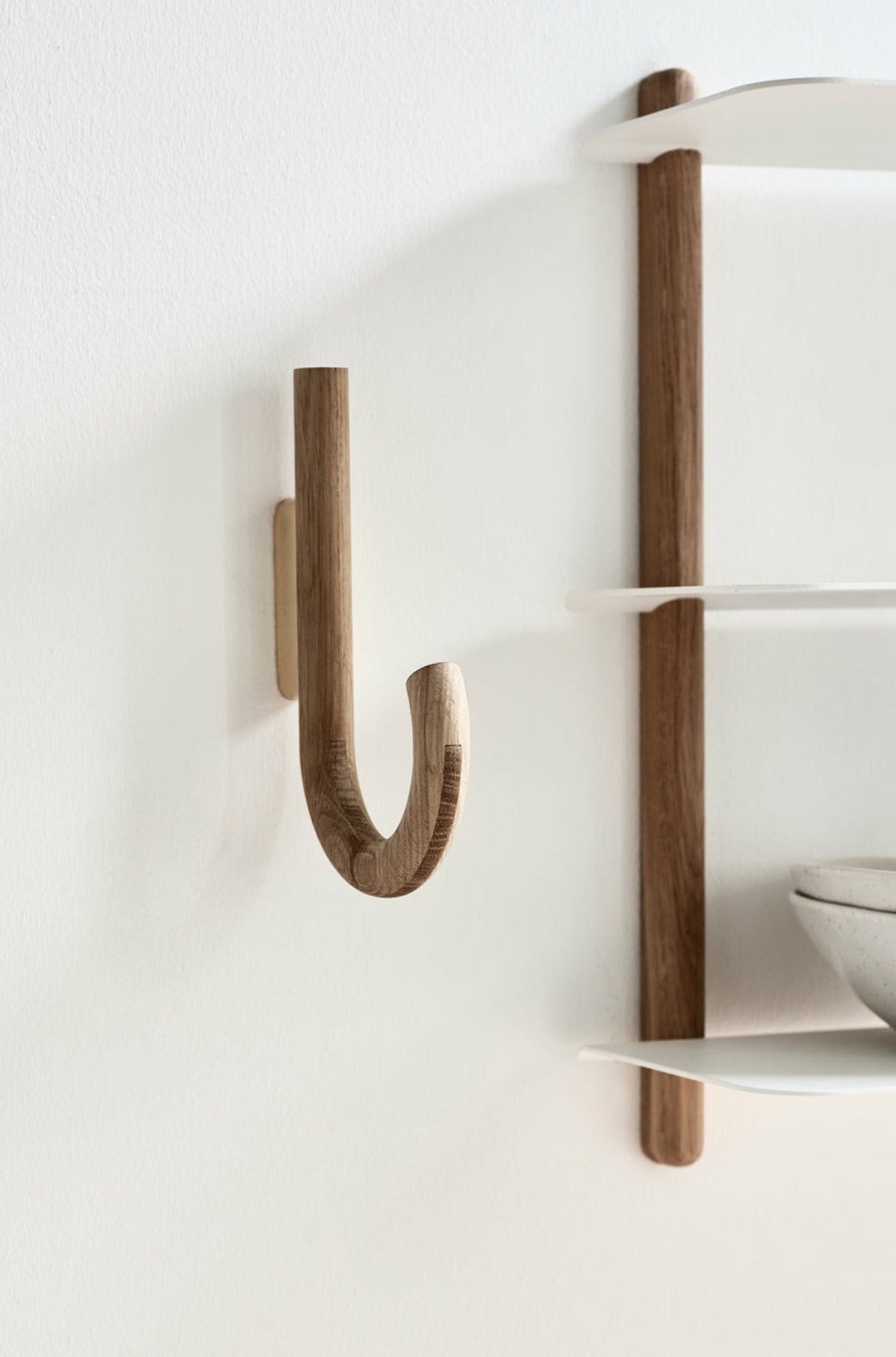 Gejst Hook Wall Hook — Walnut & Brass, 12.8×2×19 Cm For Coats & Towels
