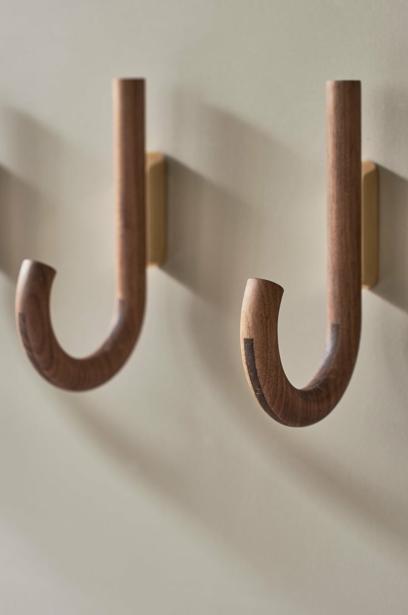 Gejst Hook Wall Hook — Walnut & Brass, 12.8×2×19 Cm For Coats & Towels