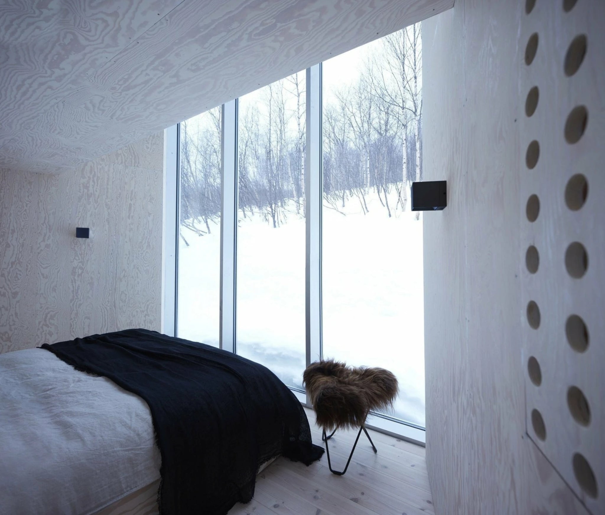 Cuero Iceland Flying Goose Stool, Shorn Grey/Chrome