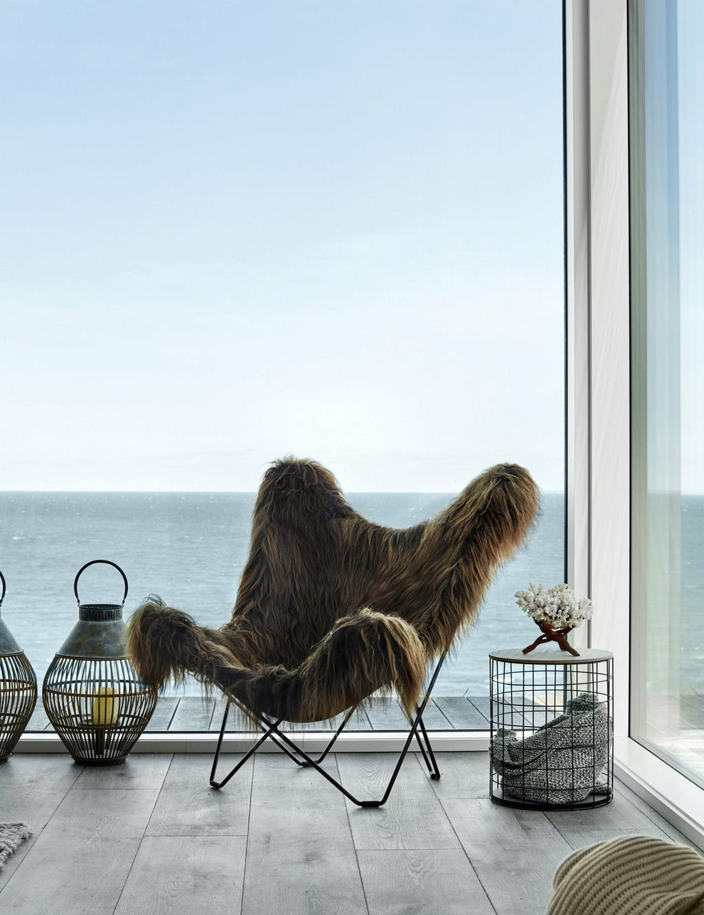 Cuero Iceland Mariposa Butterfly Chair, Shorn Black/Chrome