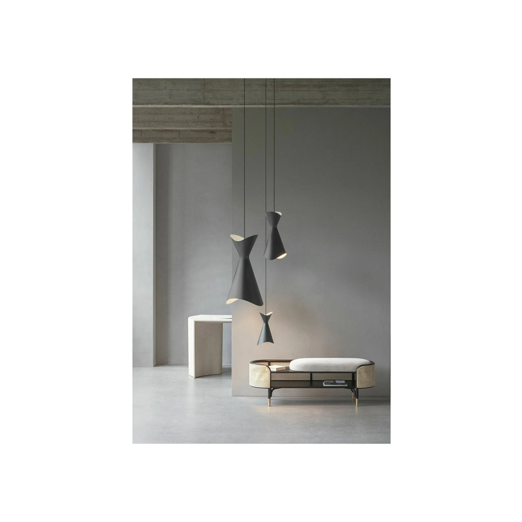 LYFA Ninotchka Pendant 27,5 cm, white