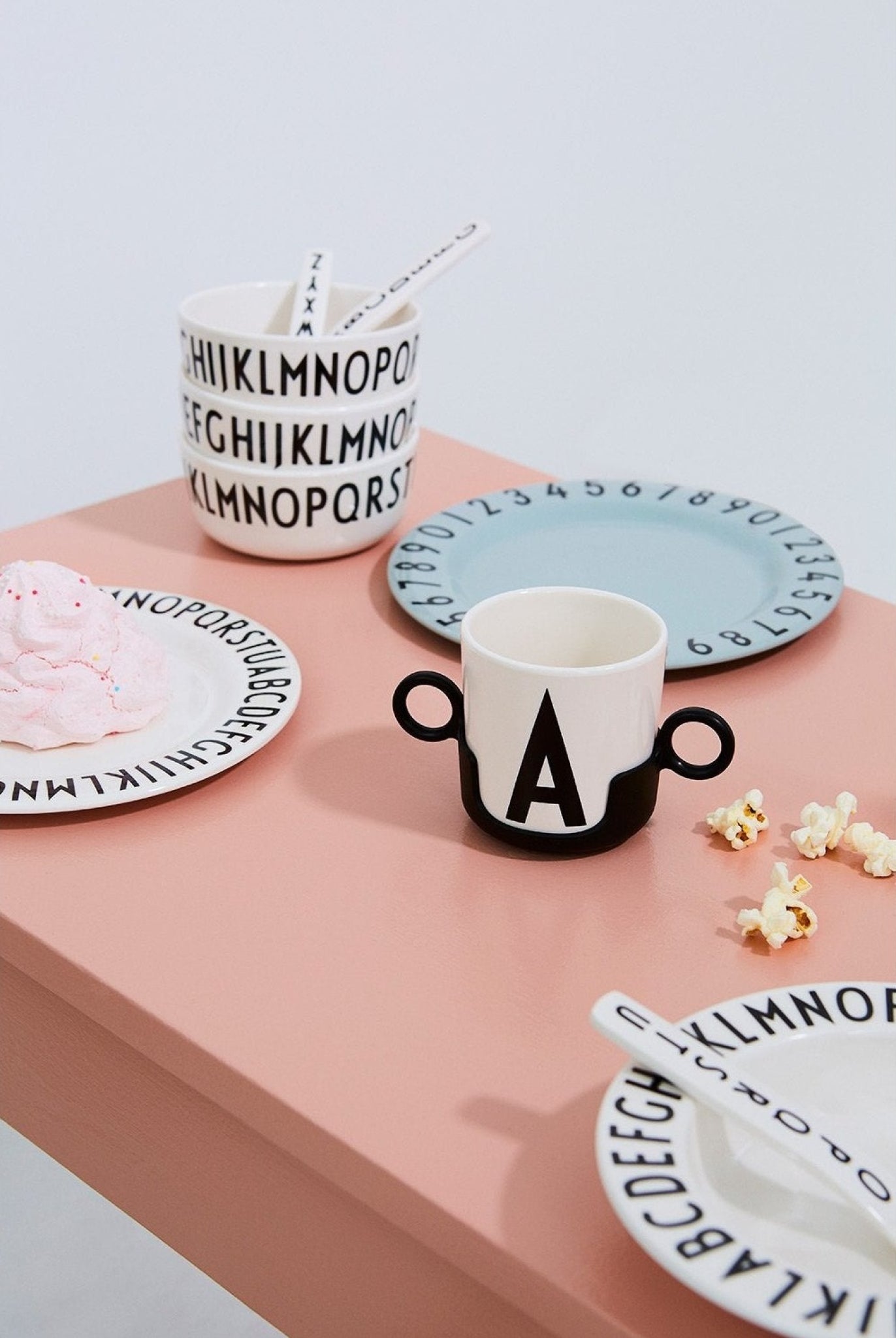 Design Letters Holds for Abc Melamine Cups, Black