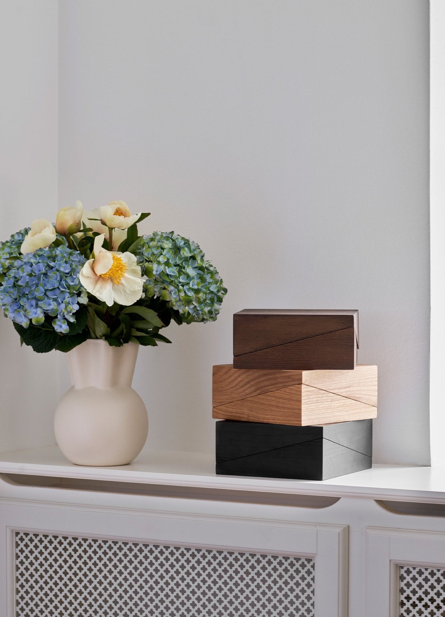 Spring Copenhagen Diplo, Stained Oak