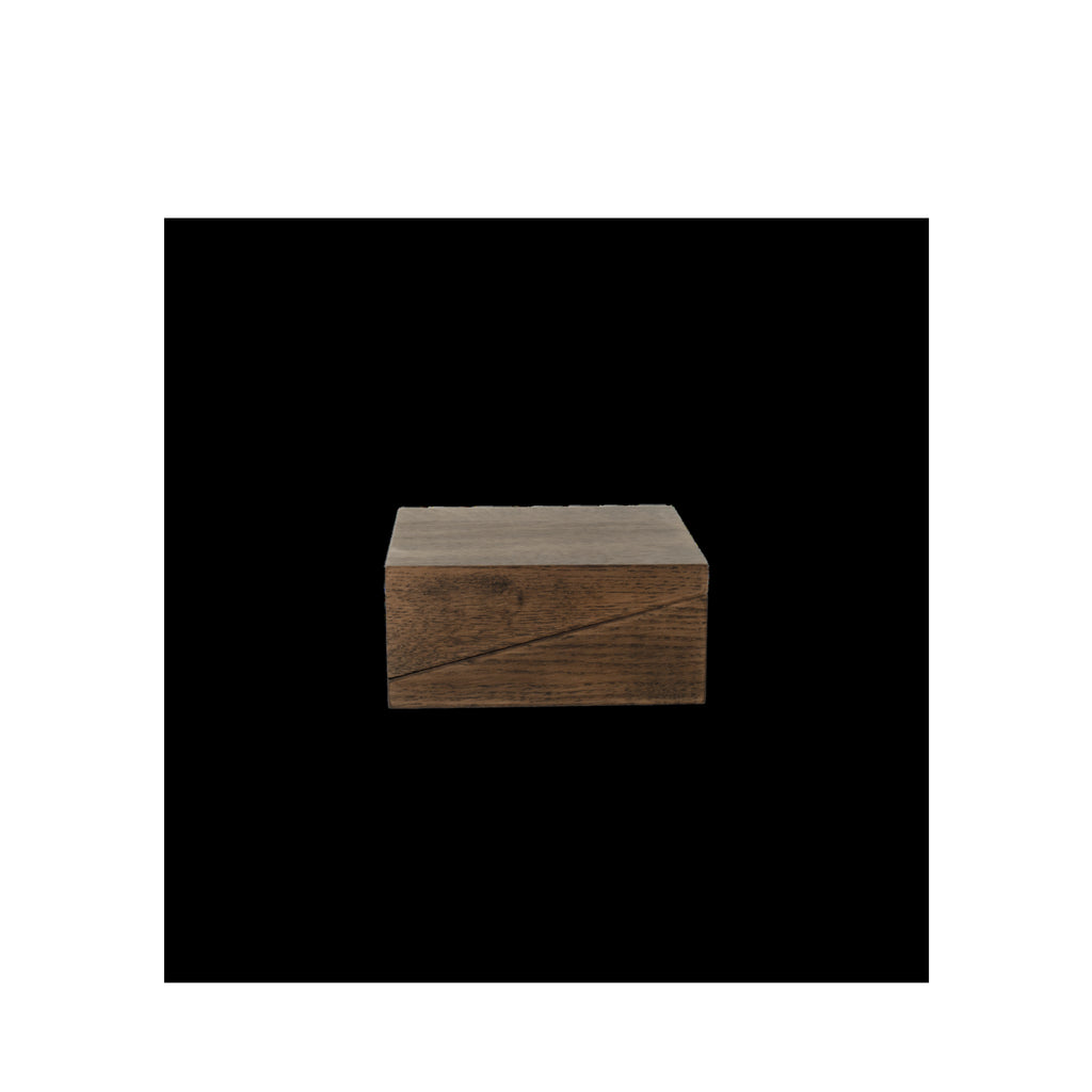 Spring Copenhagen Diplo, Stained Oak