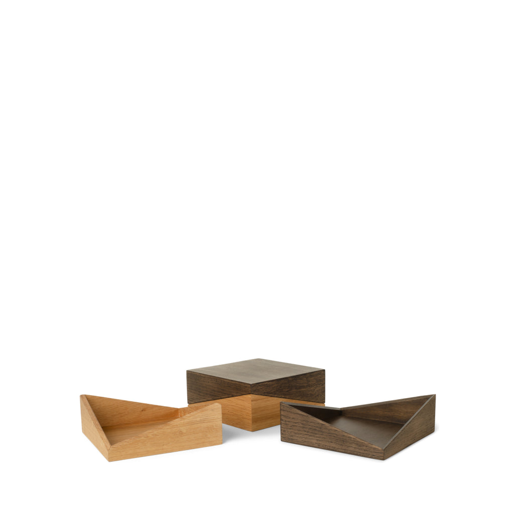 Spring Copenhagen Diplo, Stained Oak