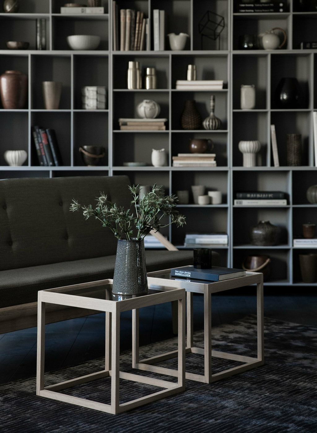 Klassik Studio KØ Cube Side Table Black Oak, Black Marble