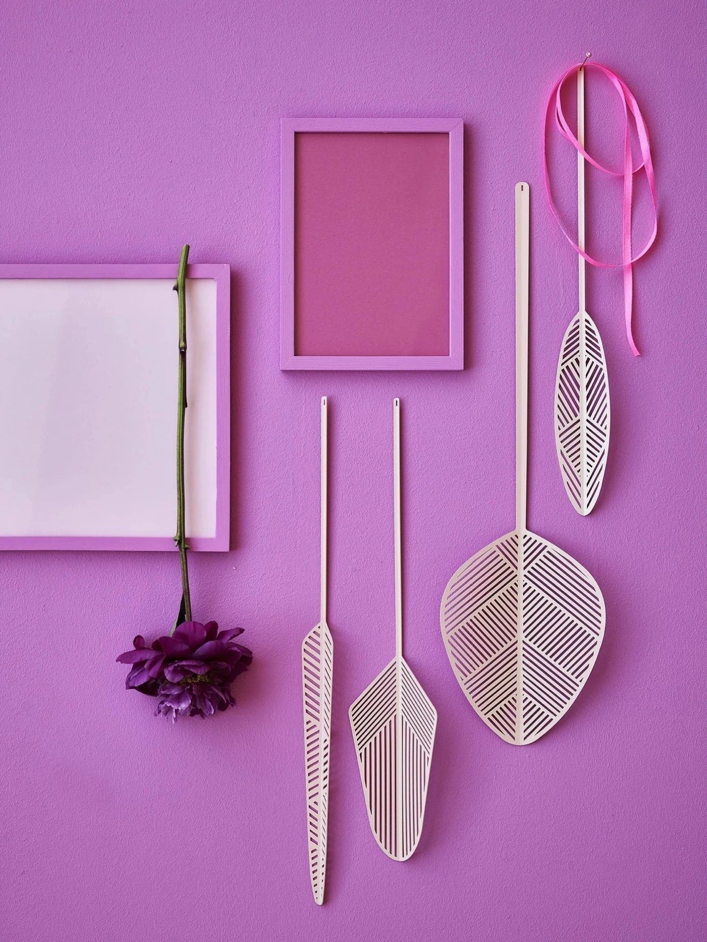 Lucie Kaas Leaflike Metal Sheet Hela Pink, 45,5cm