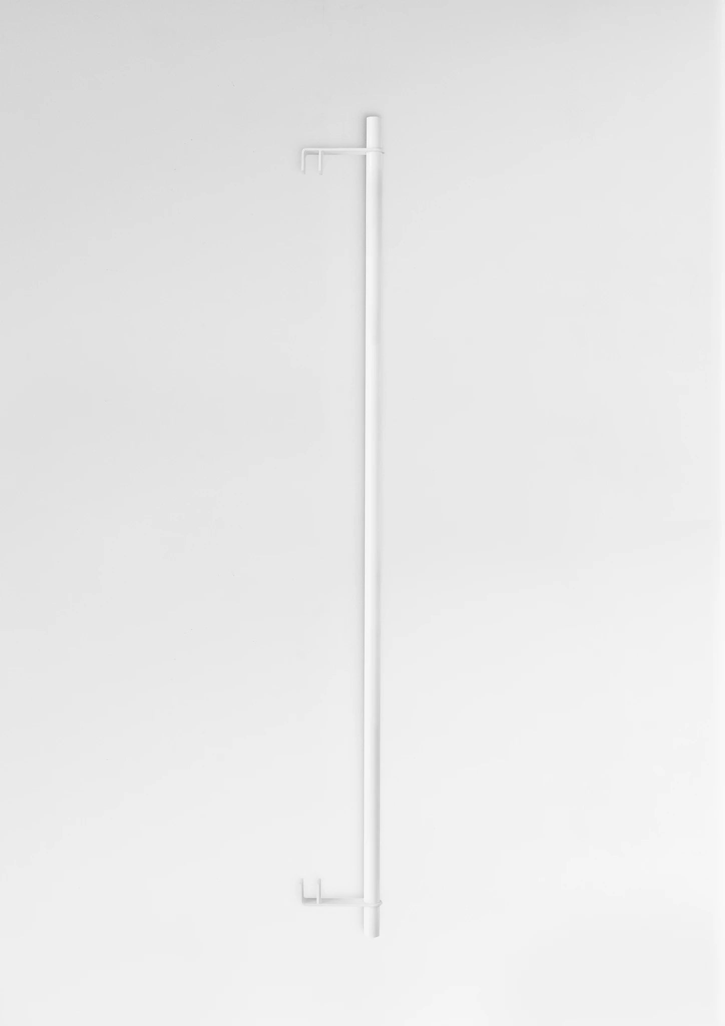 Moebe White Wall Shelving System with 85 cm Clothes Bar - Steel Design