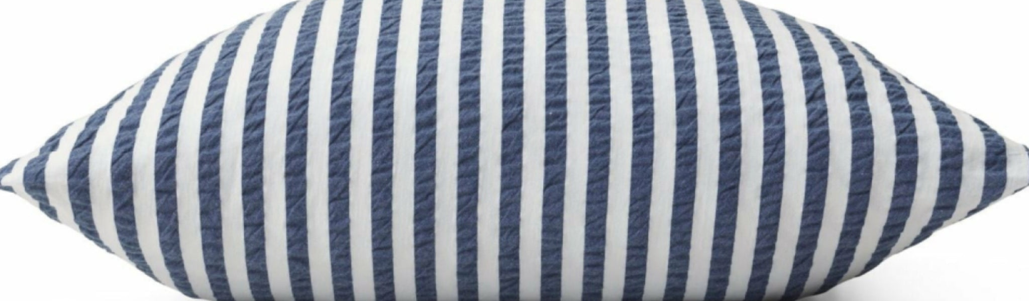 Juna Bæk & Bølge Lines pillowcase 63x60 cm, dark blue/white